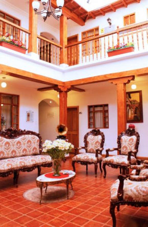 Отель Casa Hotel Las Plazas  Кито